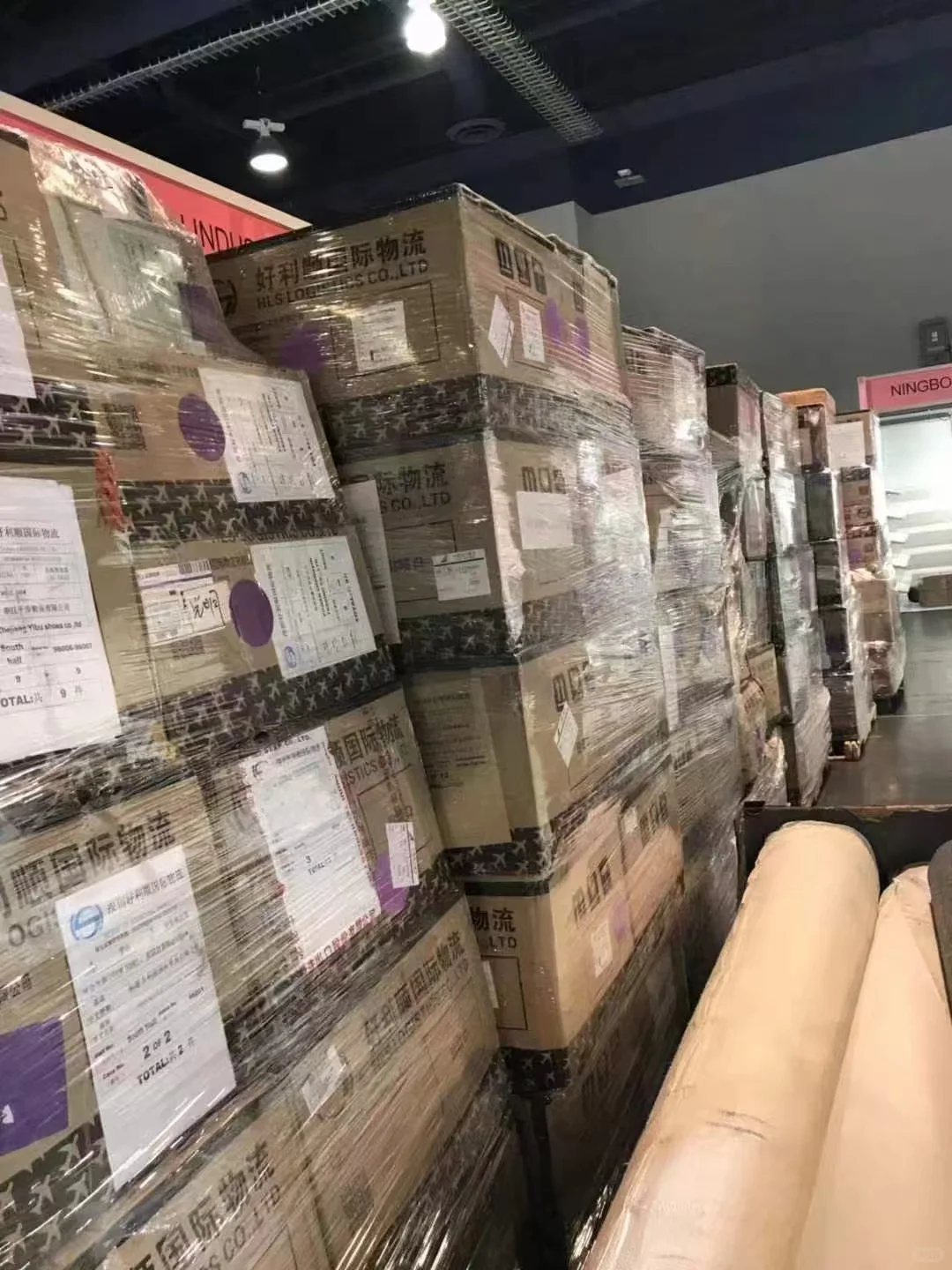 谁懂啊！日本展备展差点凉了，最后被这家物