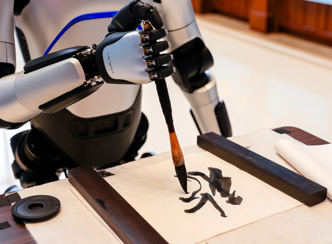 建投书局 × 国泰基金 9.9 养老周主题展，绝