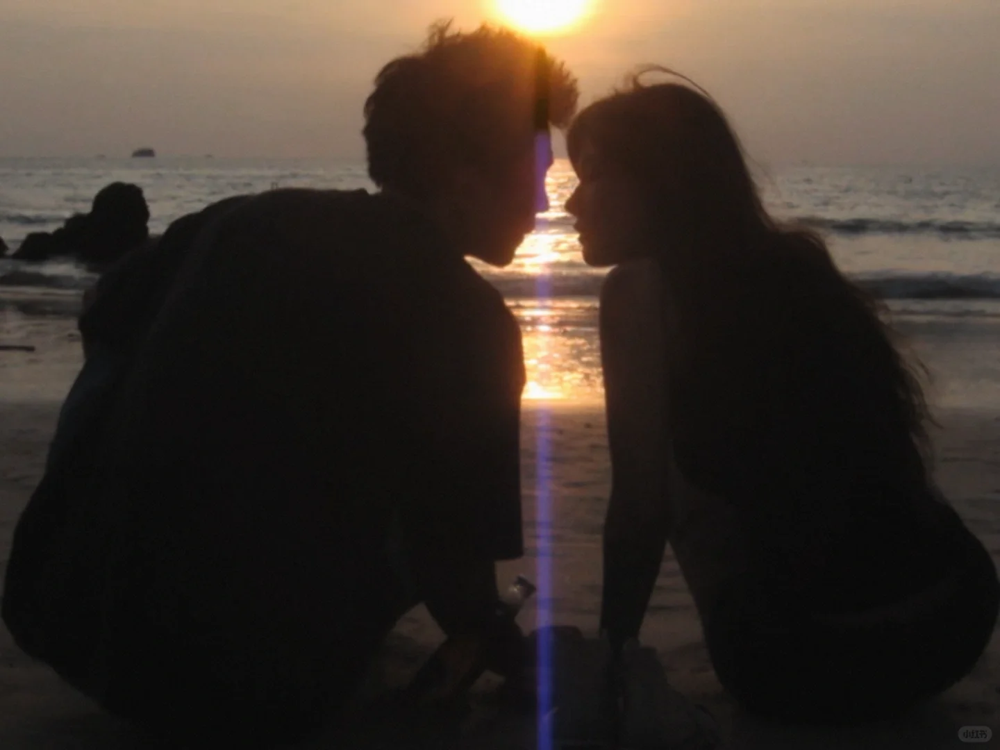 我们深入海里 打捞夏天