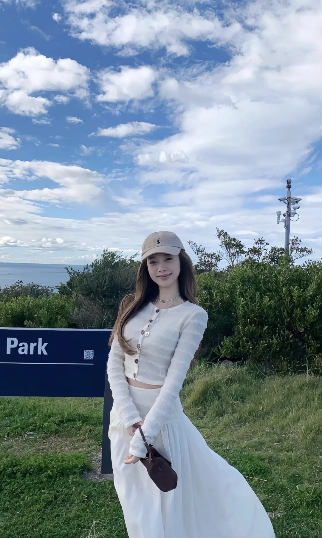 怎么拍都好看～海边度假穿搭～～～