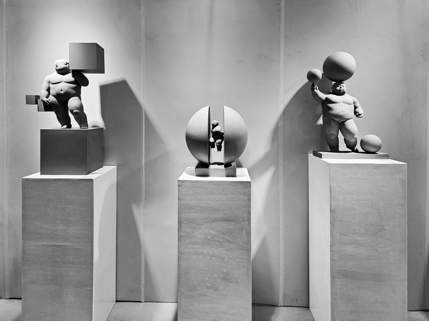 原来是艺术品展销会