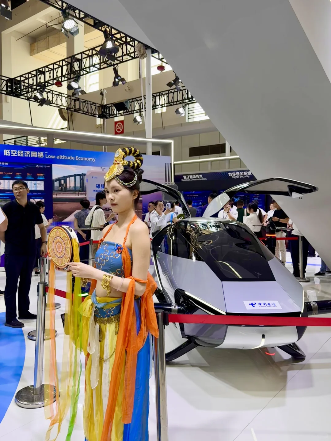 连续三天免费逛展！！有很多不是人的新东西。。