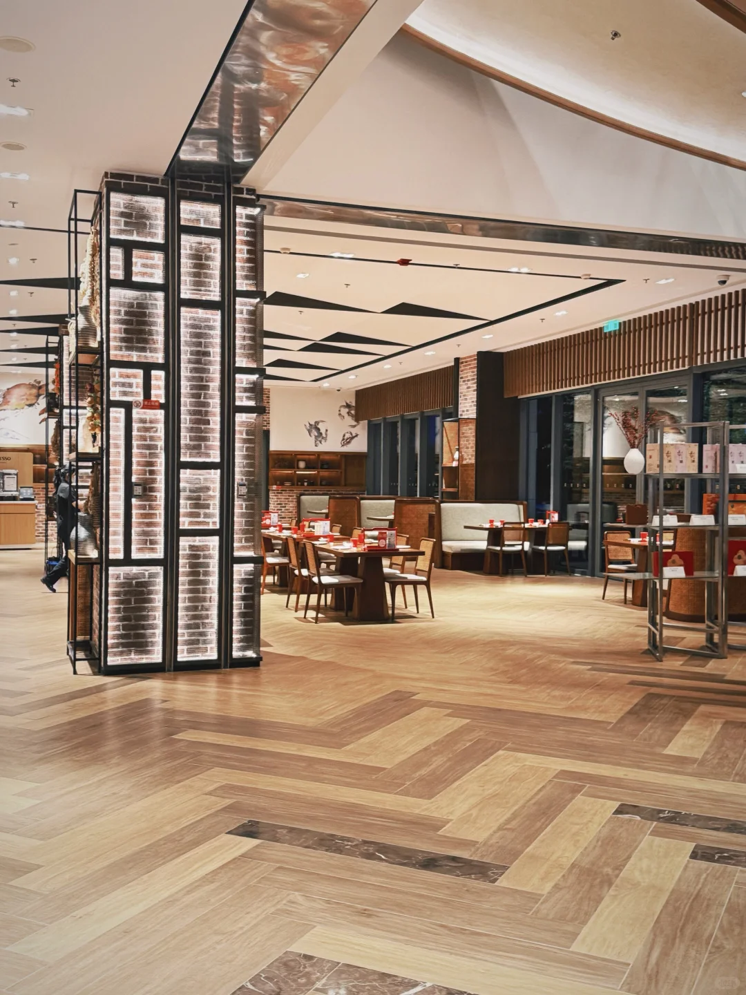 备婚必看！一站式婚礼采购大会全攻略 ?