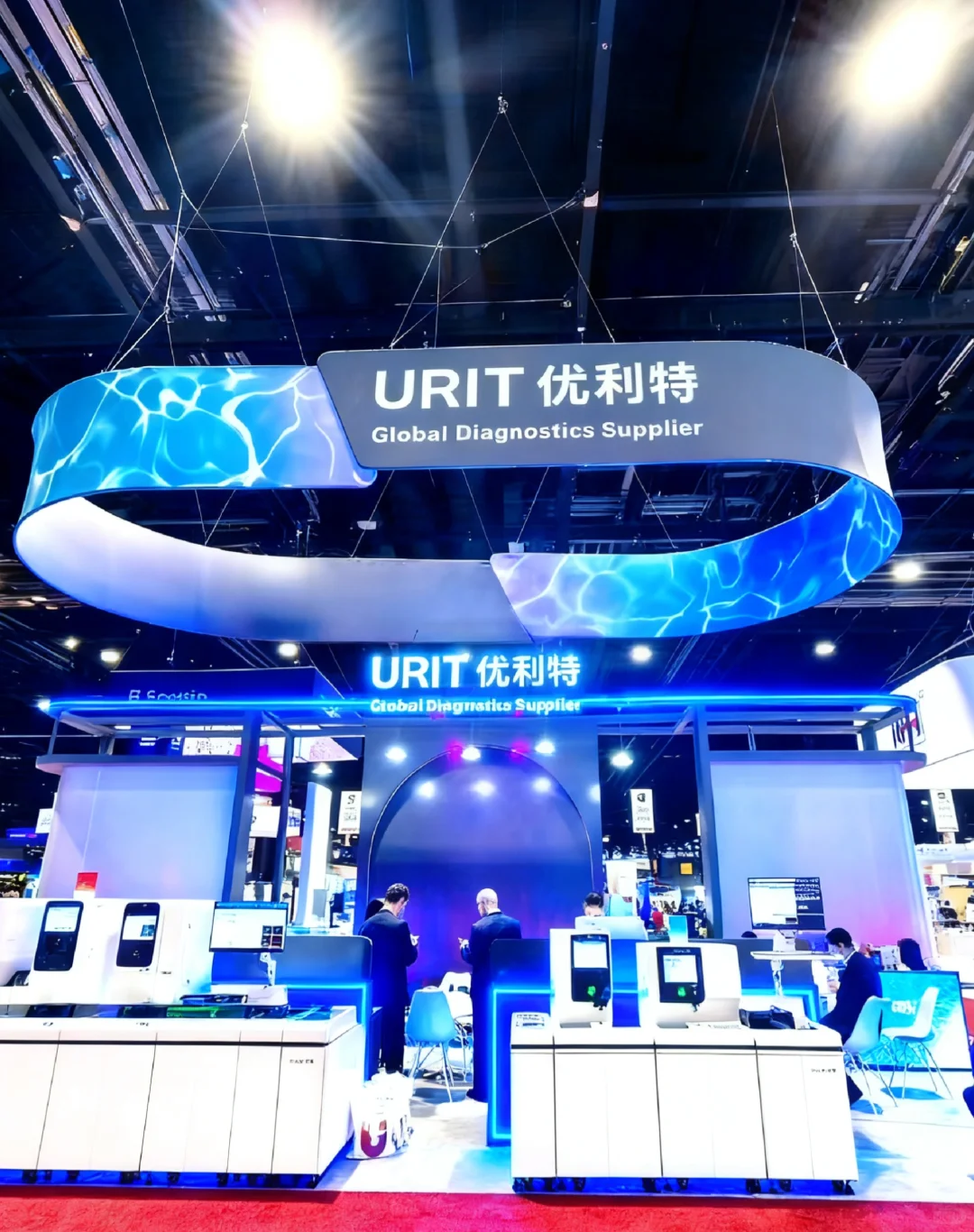 我们让您的品牌，在展会一眼被记住！