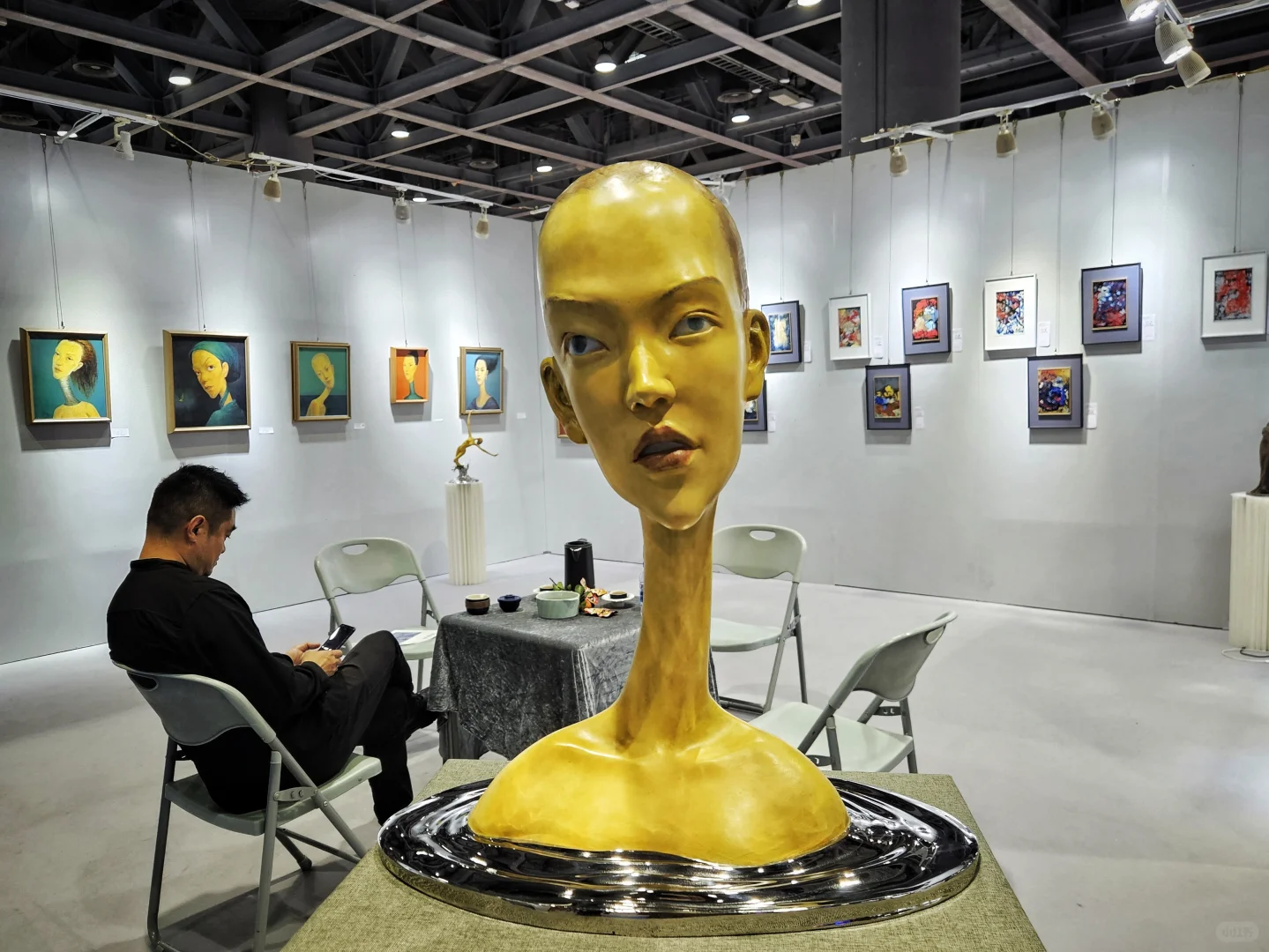 原来是艺术品展销会