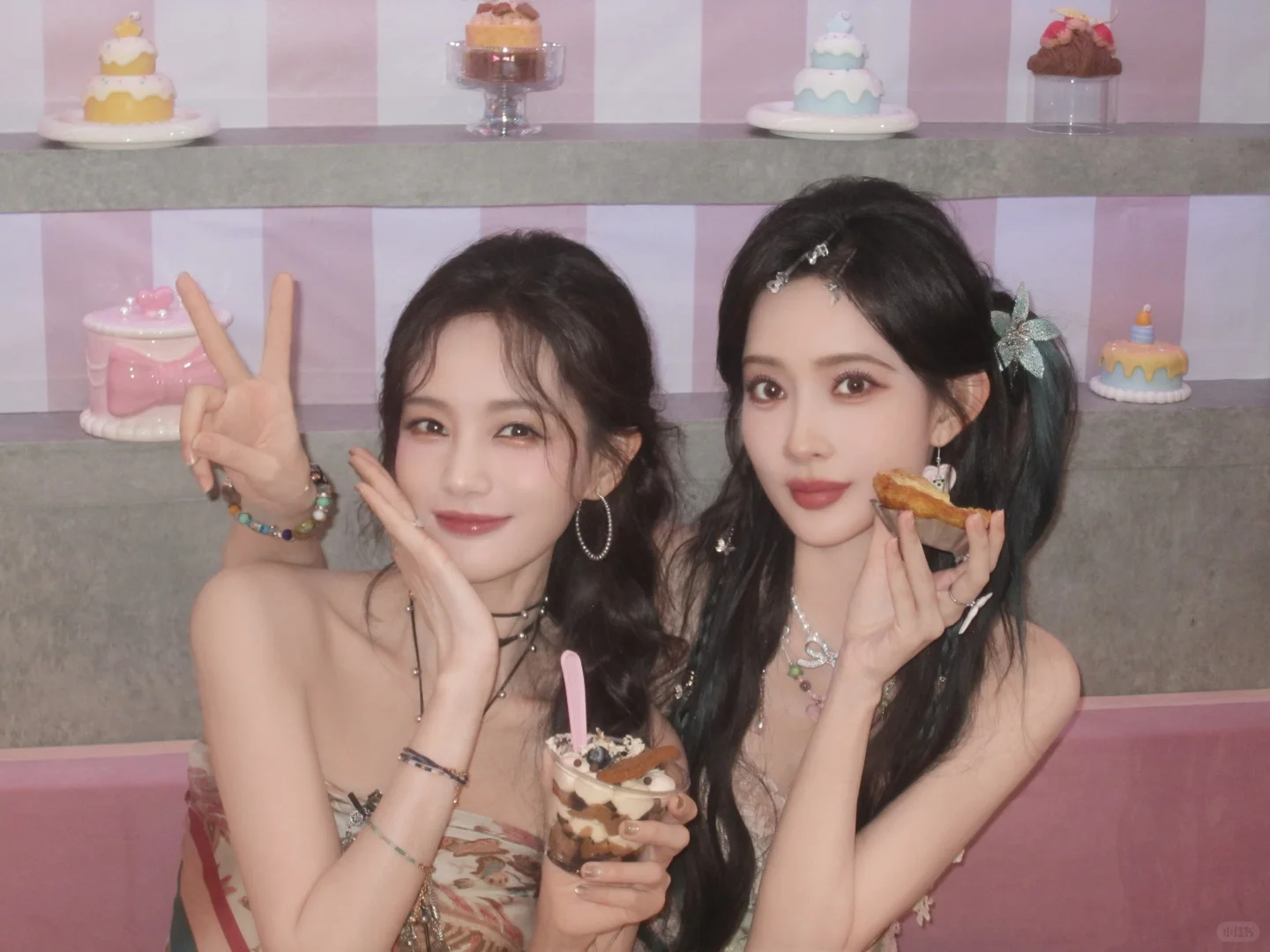 孟子义hi6旗袍造型✨明艳生姿，妩媚动人~