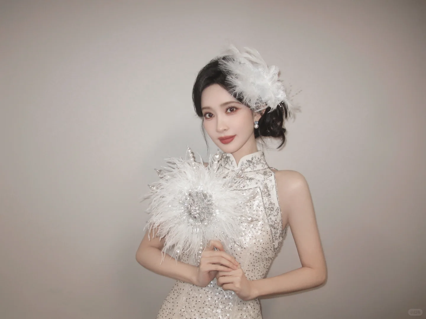 孟子义hi6旗袍造型✨明艳生姿，妩媚动人~