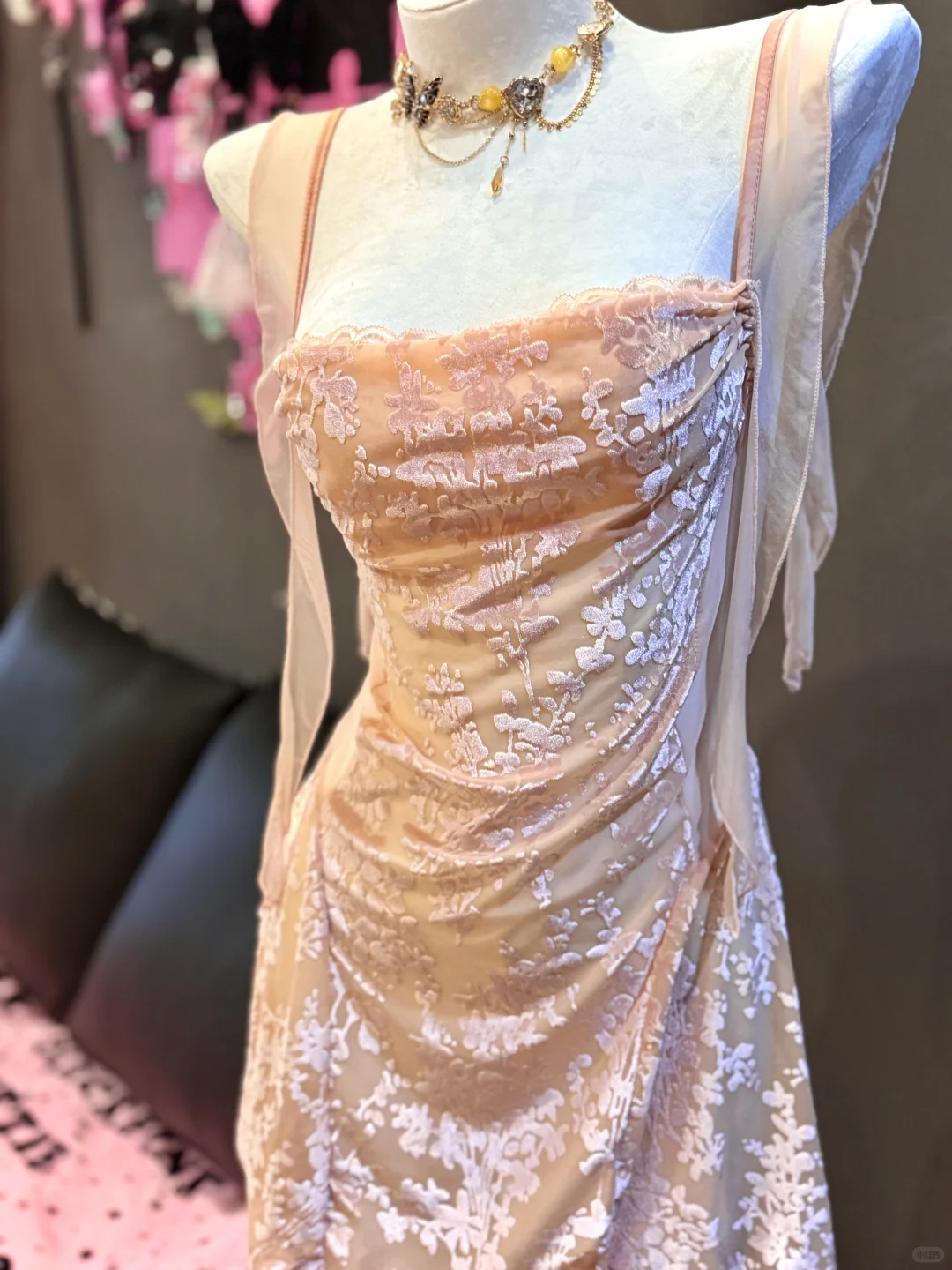 救命?不允许有人不知道这款不一样的“战袍”