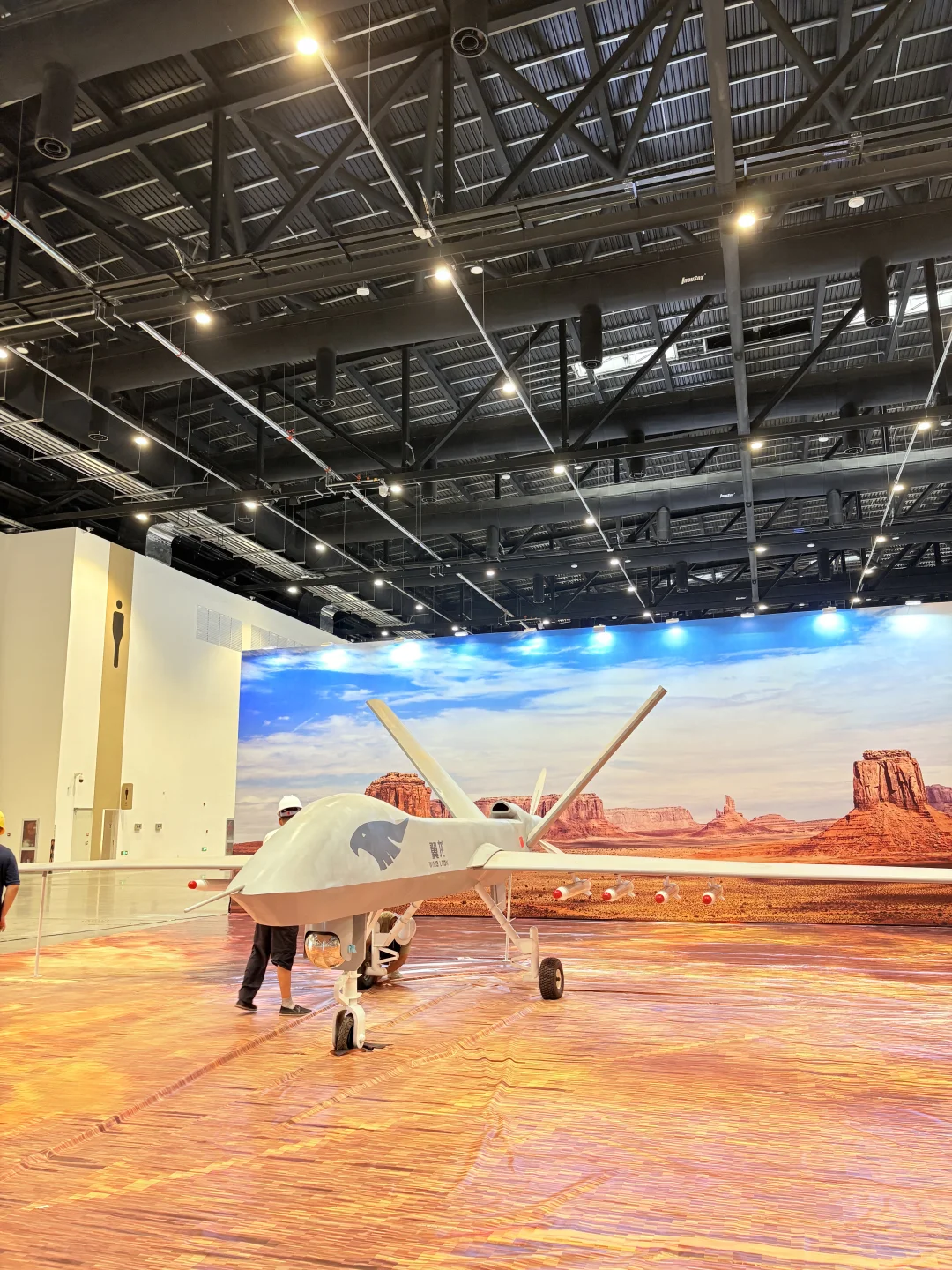 终于要去看国之重器了！“面基”摘星星的妈妈