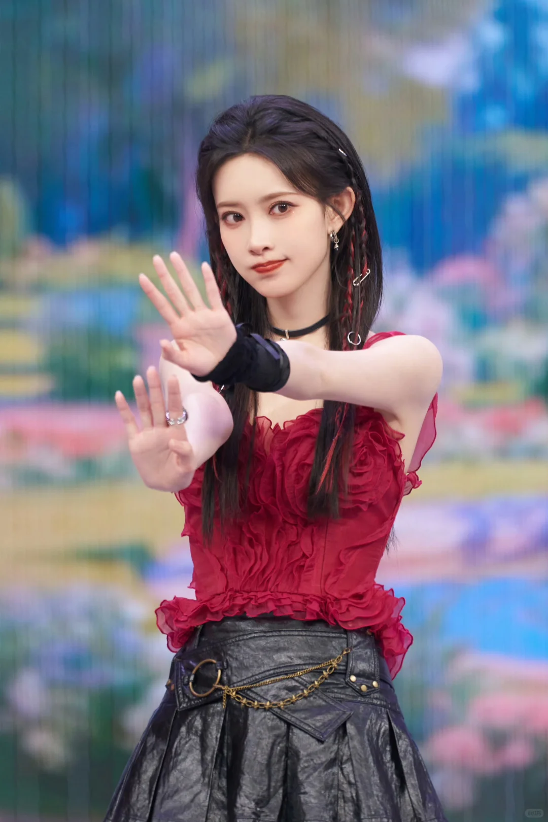 孟子义hi6旗袍造型✨明艳生姿，妩媚动人~