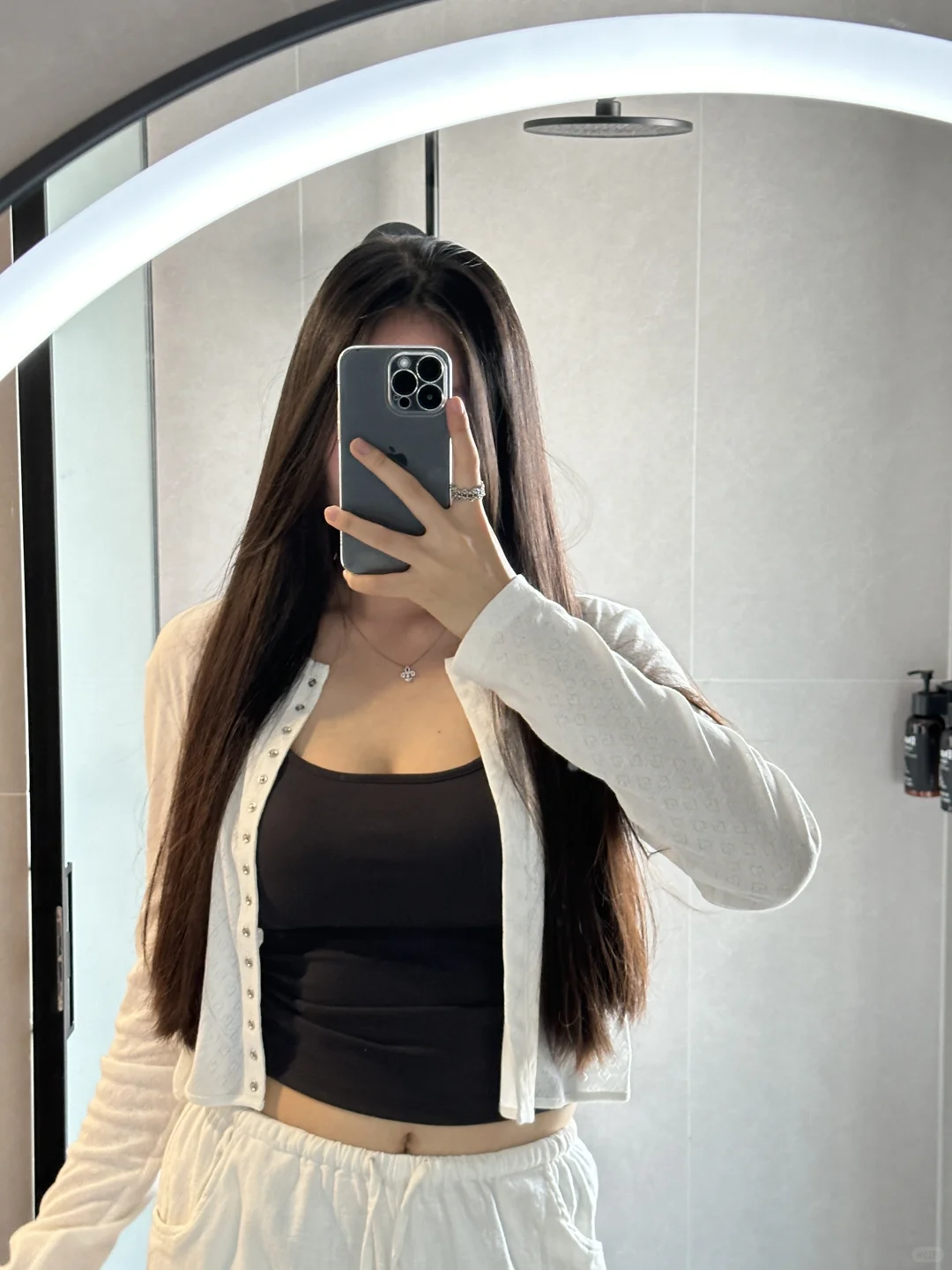 吊带加开衫就是夏季最舒适的穿搭