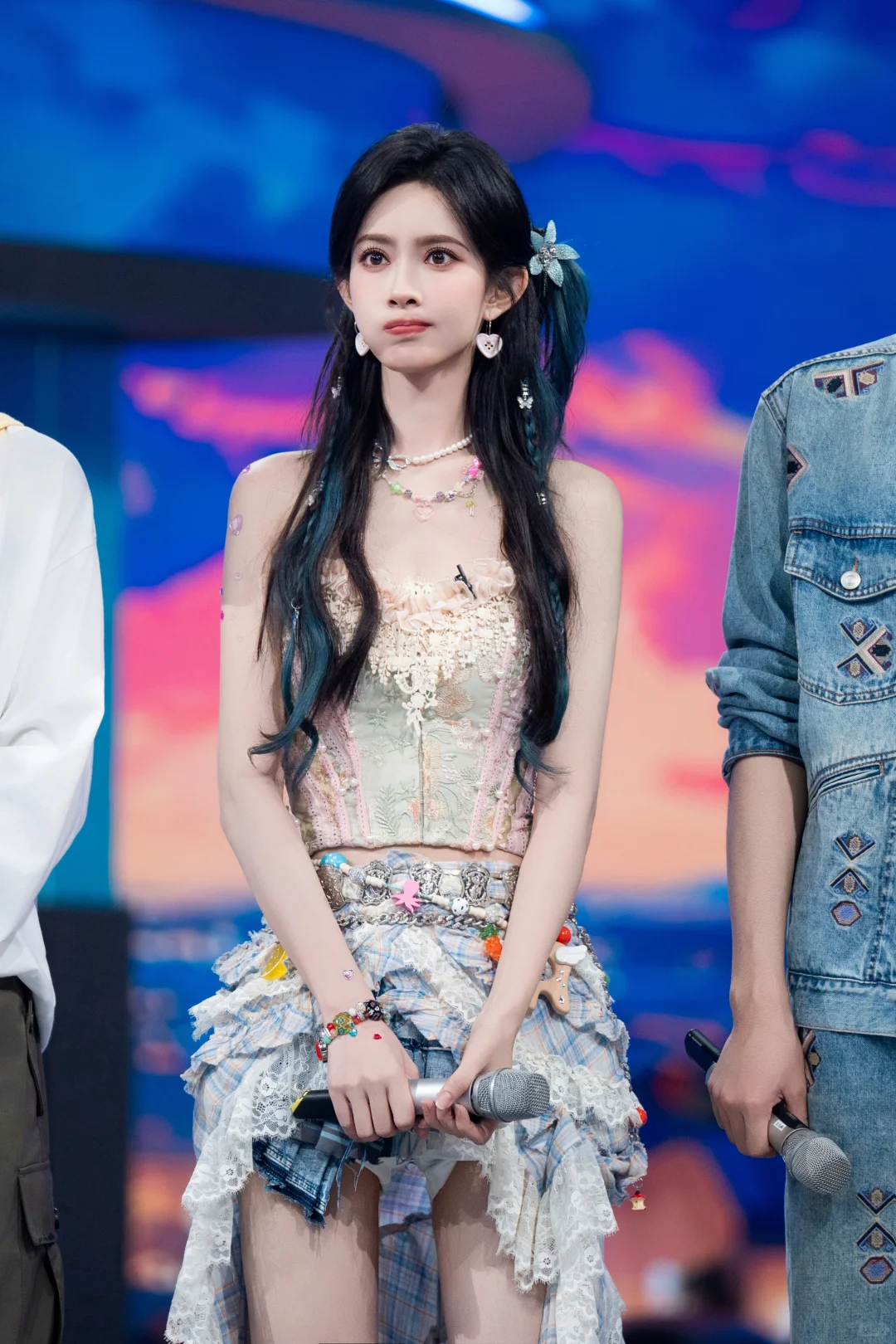 孟子义hi6旗袍造型✨明艳生姿，妩媚动人~