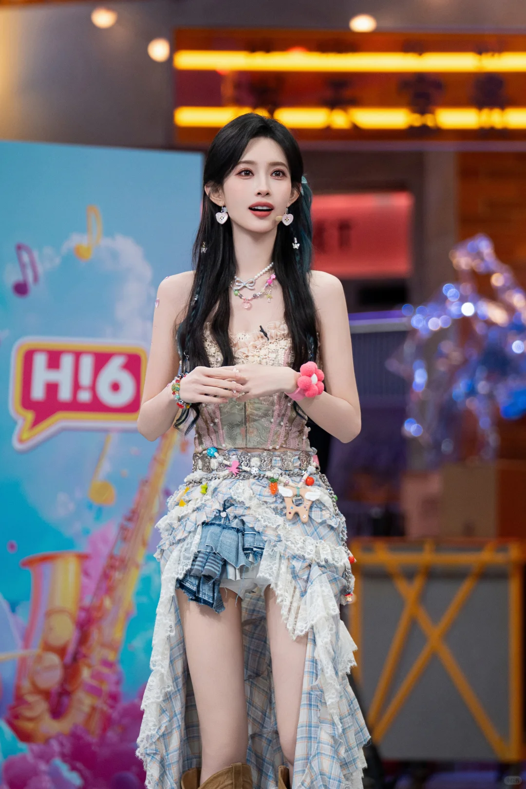 孟子义hi6旗袍造型✨明艳生姿，妩媚动人~