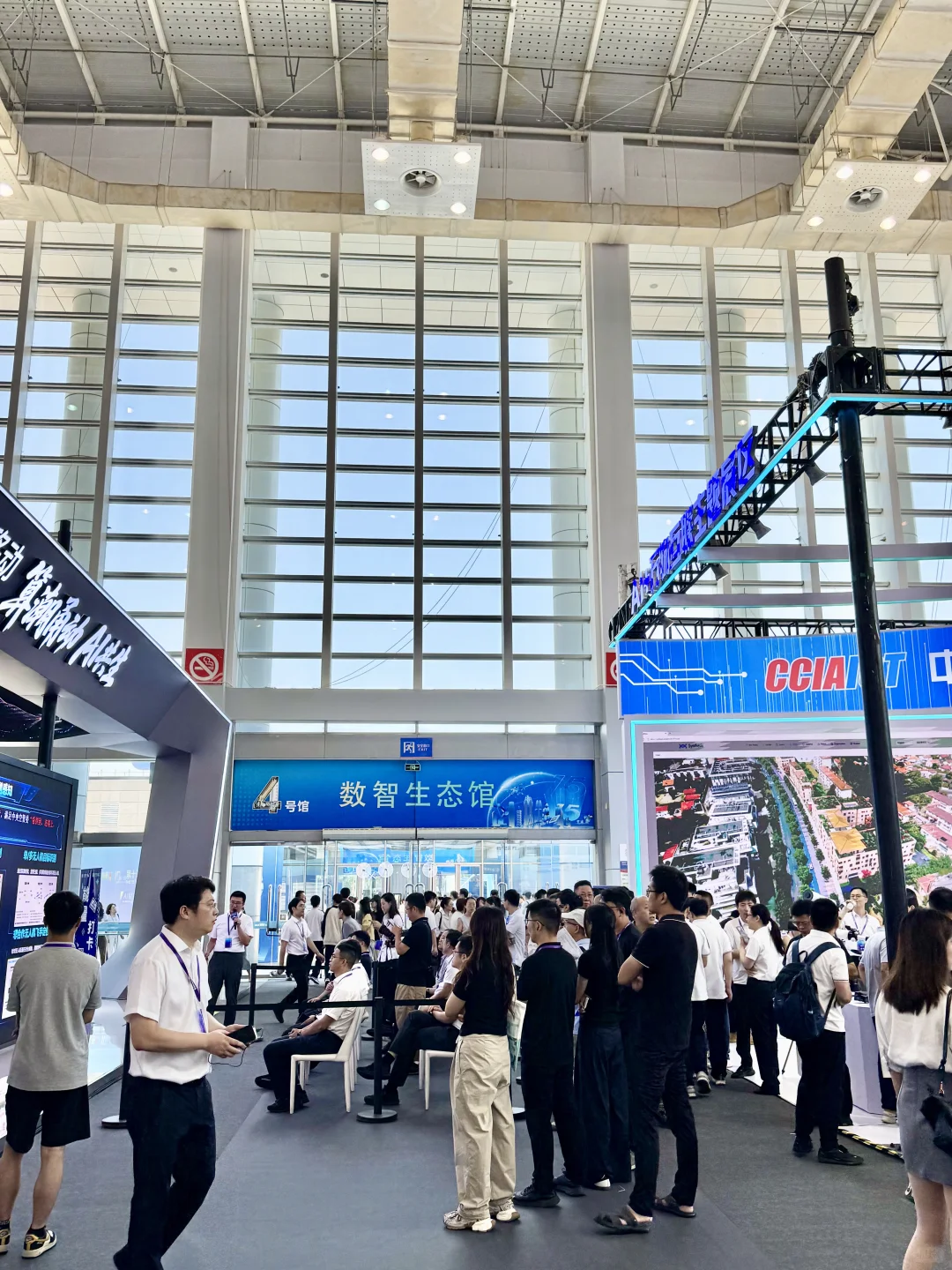 连续三天免费逛展！！有很多不是人的新东西。。