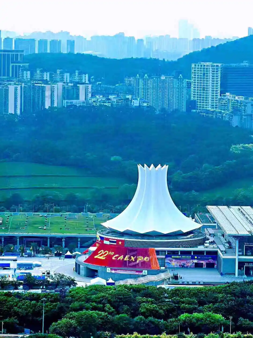 今日打卡南宁国际会展中心☀️