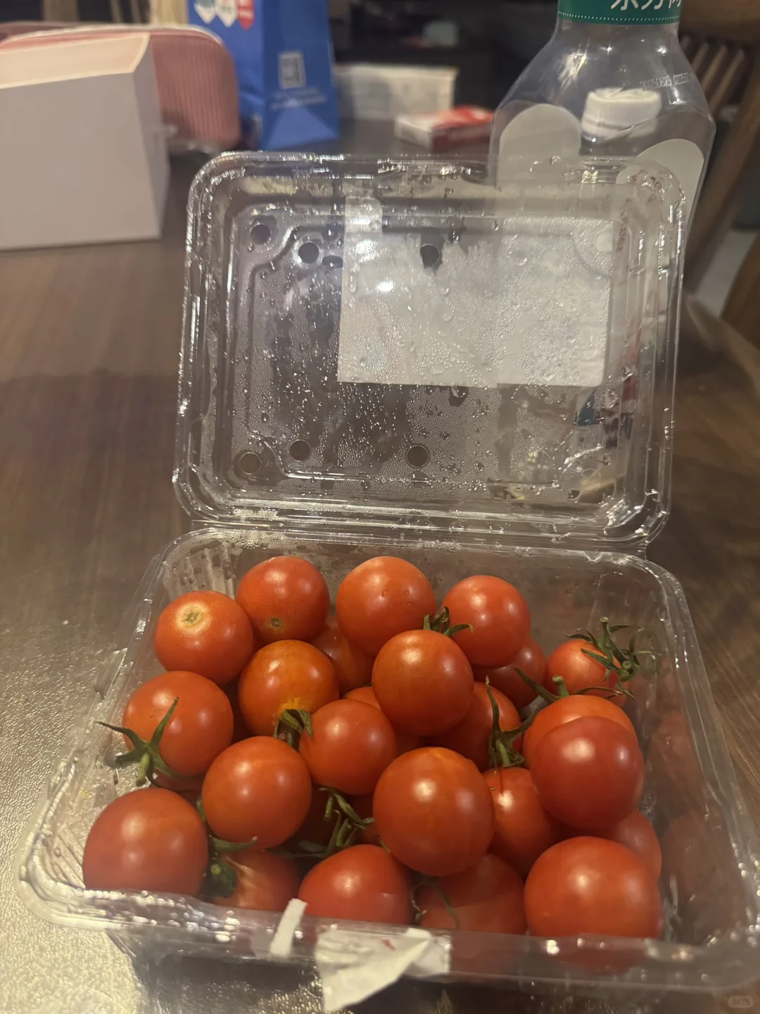 会展吾悦览鸟超市