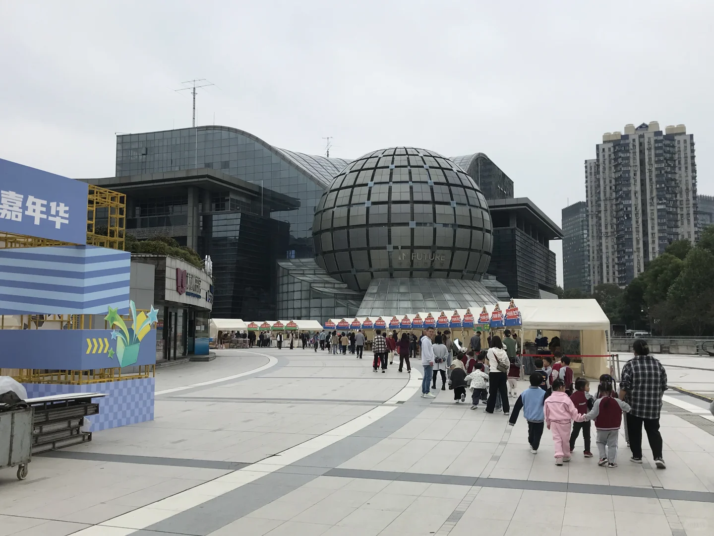 展销会来了！周末到西湖文化广场逛吃逛喝