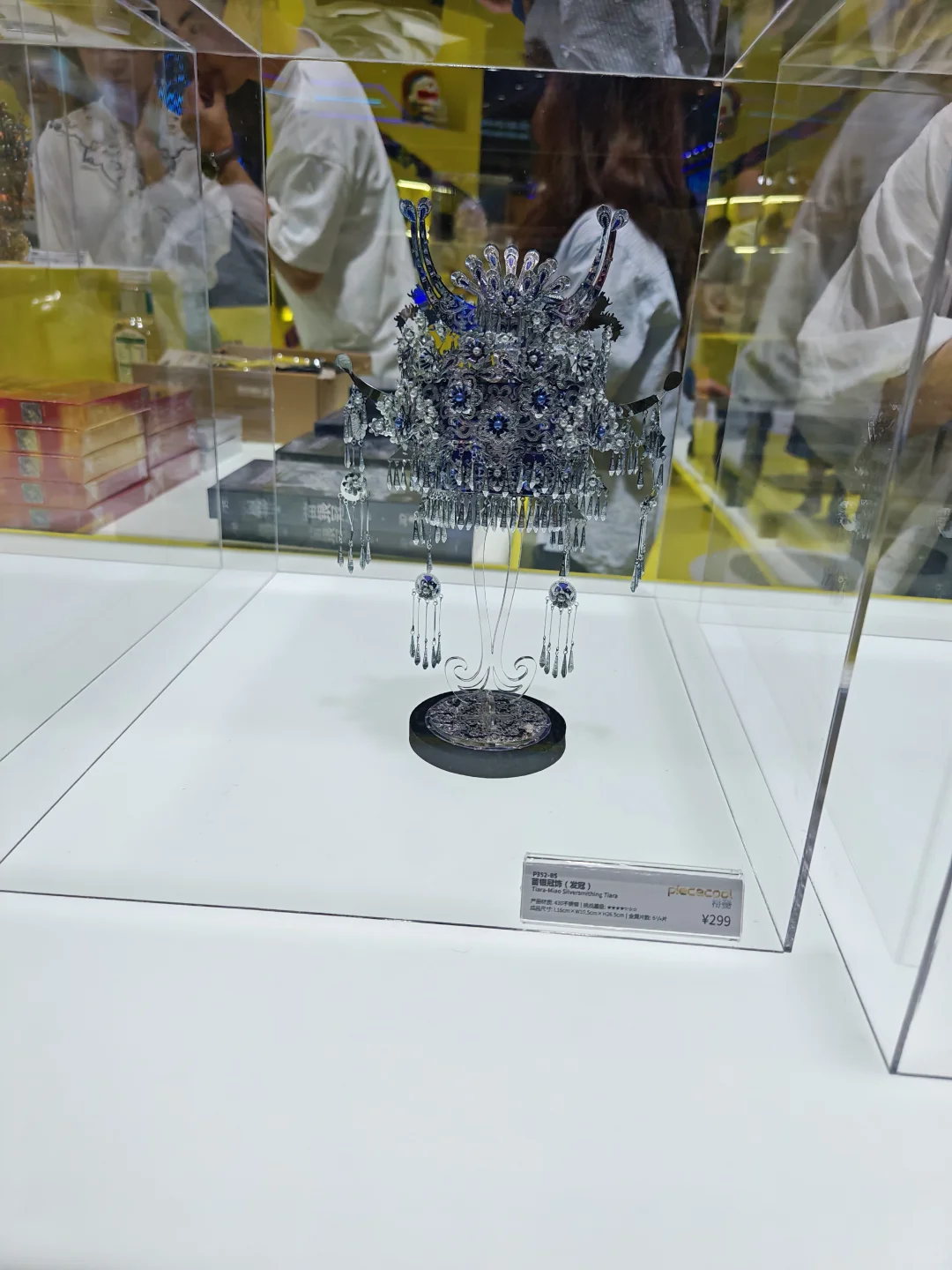 暴雨里的国博，武汉文化旅游博览会