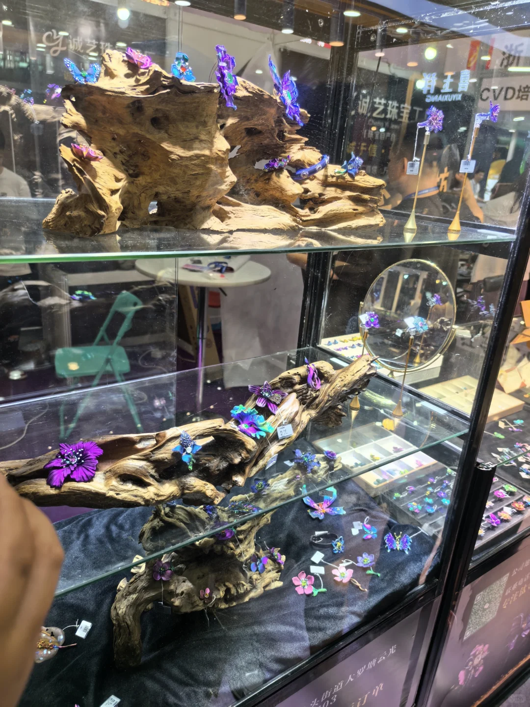 真的要冲了！深圳国际珠宝展开幕日