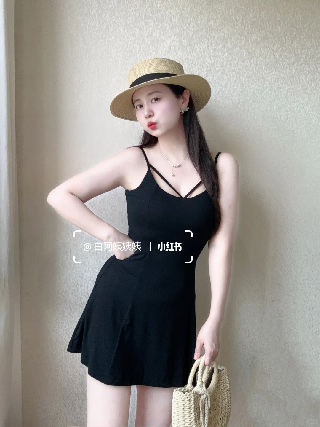 小黑裙太显瘦啦！！！！?