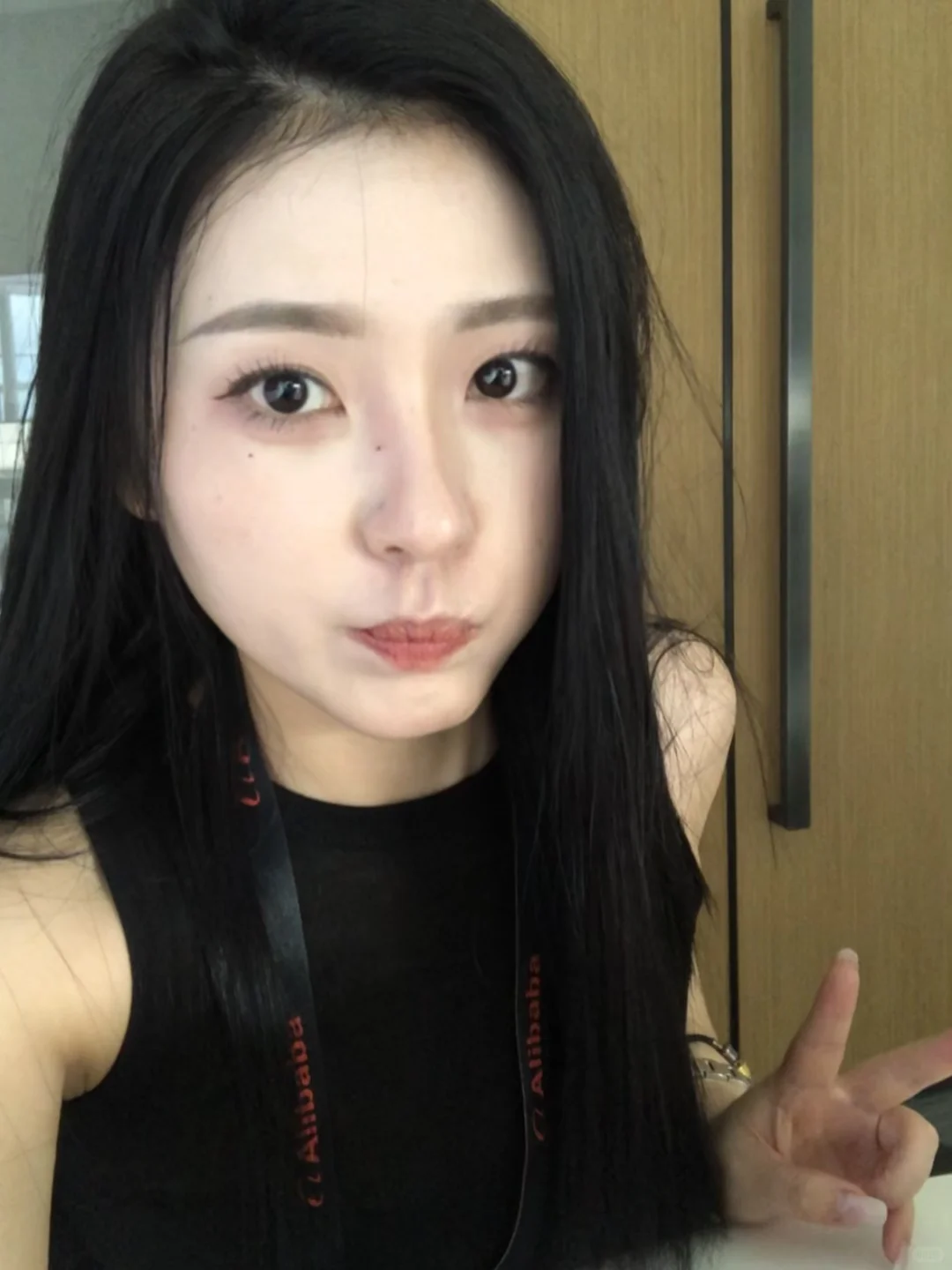 17 18 深圳国际会展中心有人吗