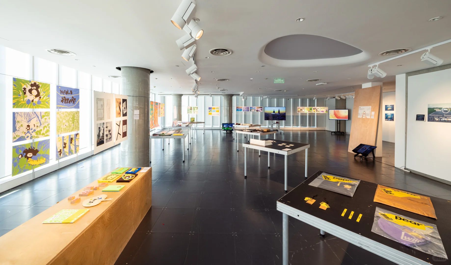 请大家看D&AD设计展，全世界最难拿奖项之一