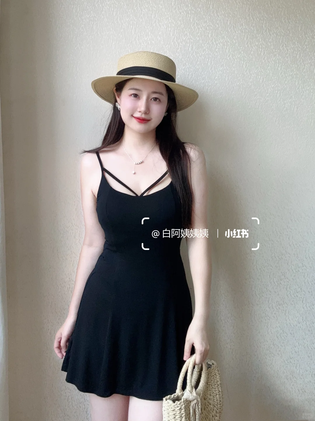 小黑裙太显瘦啦！！！！?