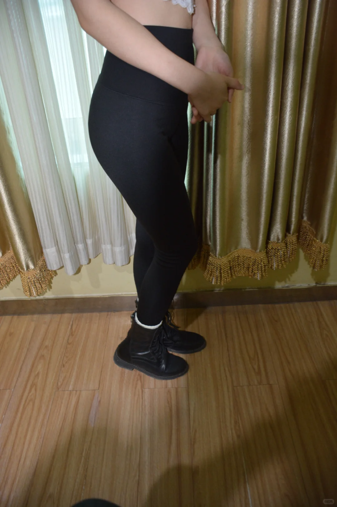 最喜欢瑜伽裤啦！！！٩(๑^o^๑)۶