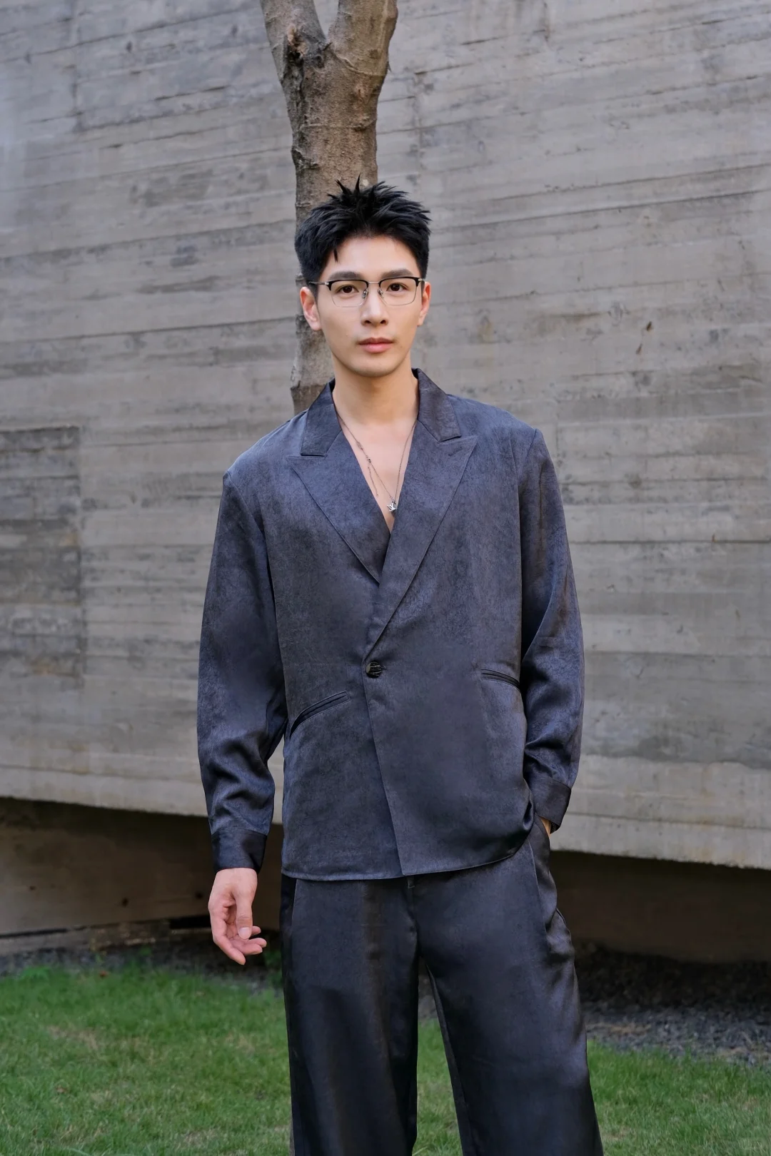 看展被误认为艺术展特邀嘉宾