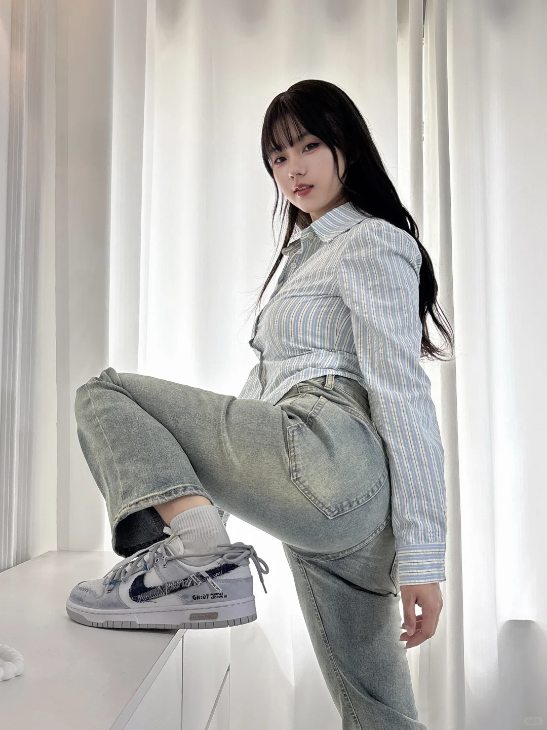 丸子的拍照姿势超多的～