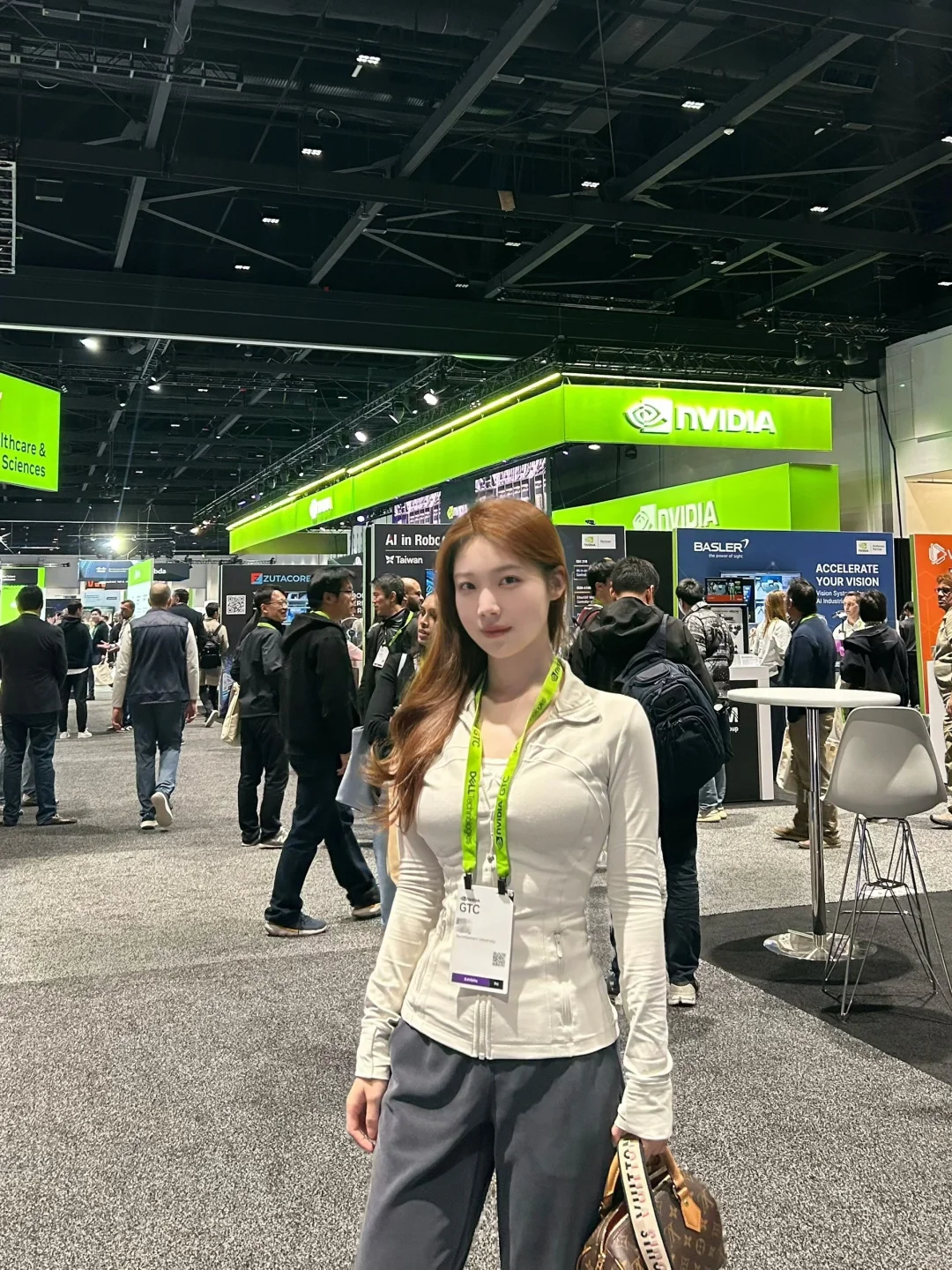 英伟达GTC 2025 聚焦AI平台与部署