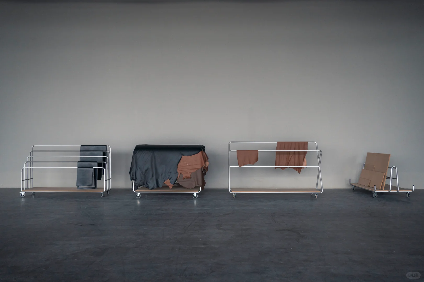 【逻辑的构建】｜我们在家具工厂策了个展