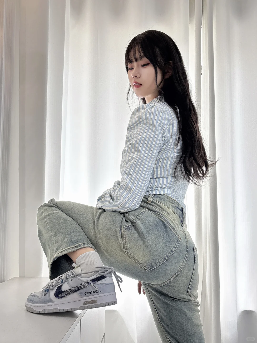 丸子的拍照姿势超多的～