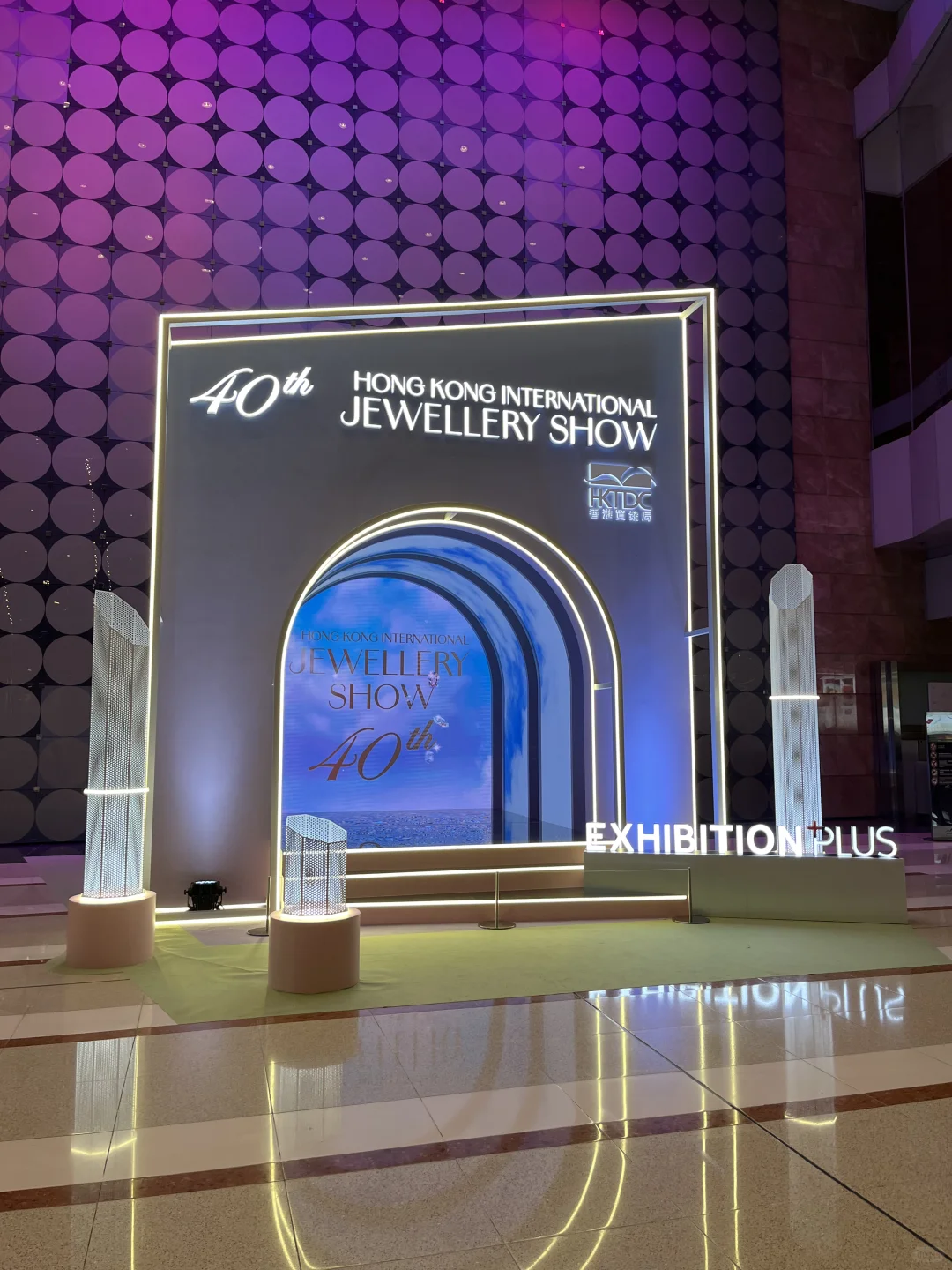 ??9月香港珠宝展招兼职啦（9月已招满）