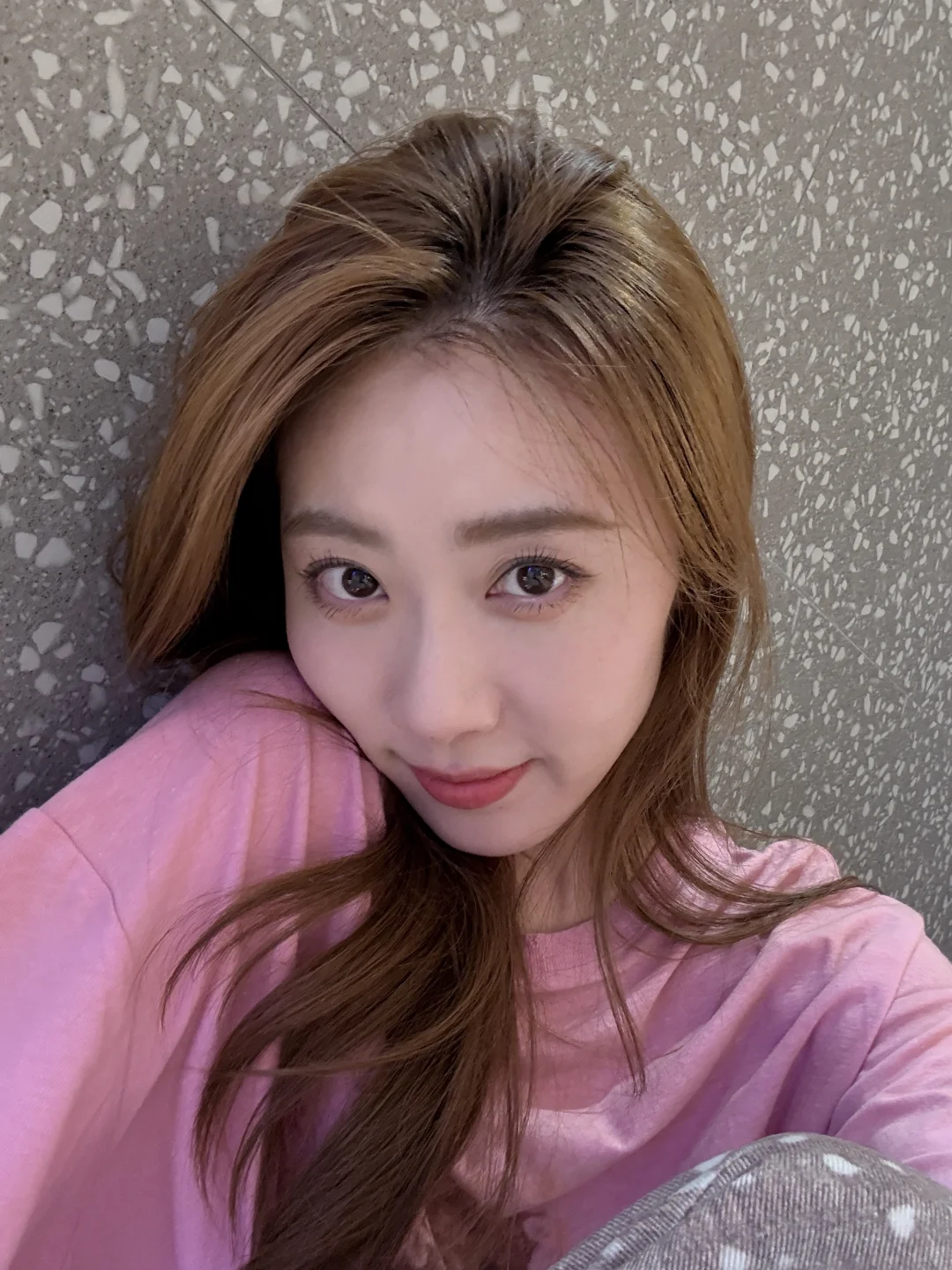 35的姐姐怎么还这么爱拍照？？！！