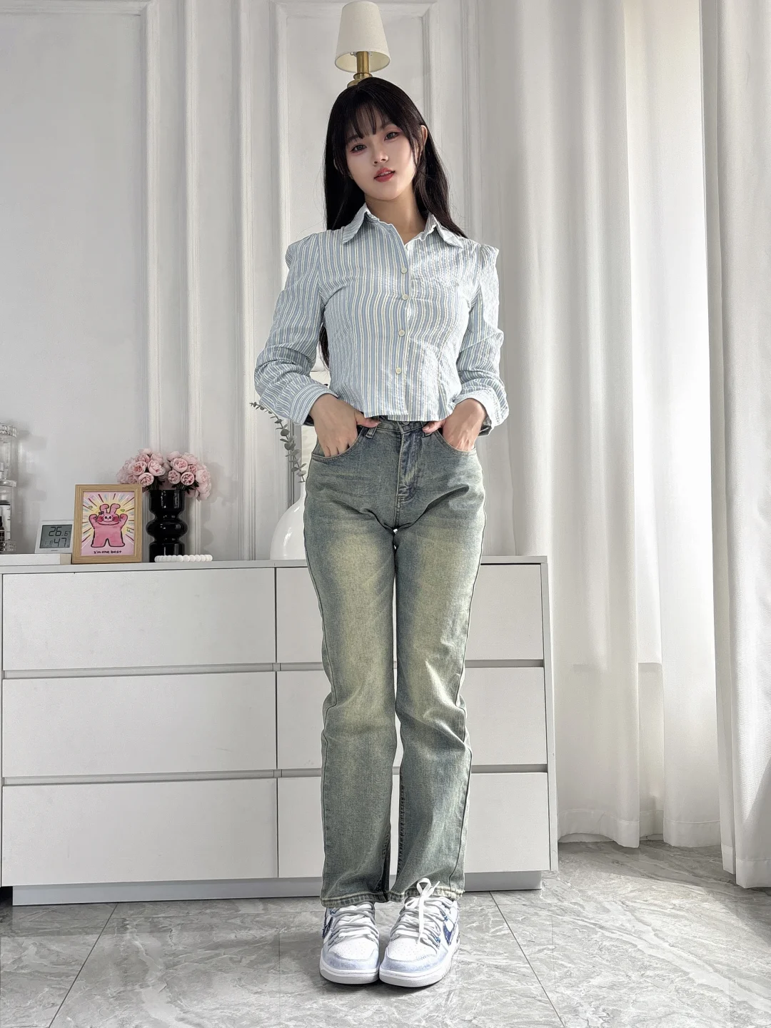 丸子的拍照姿势超多的～