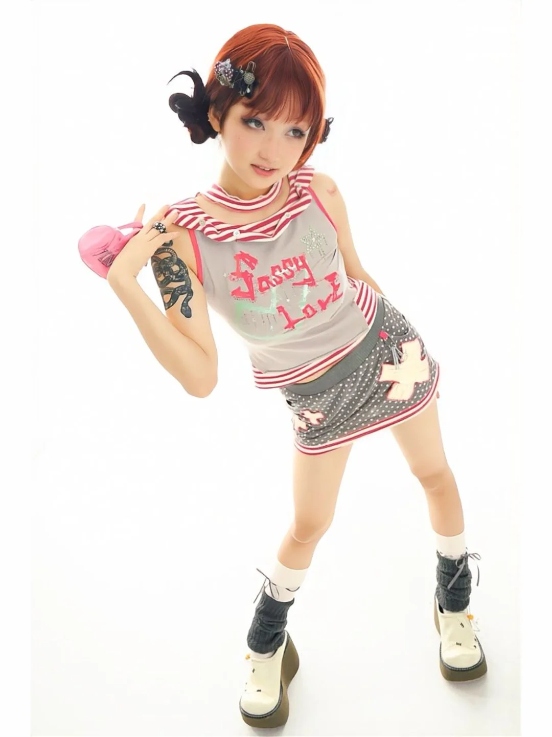 古早味拉满?6套精神小妹亚文化y2k穿搭