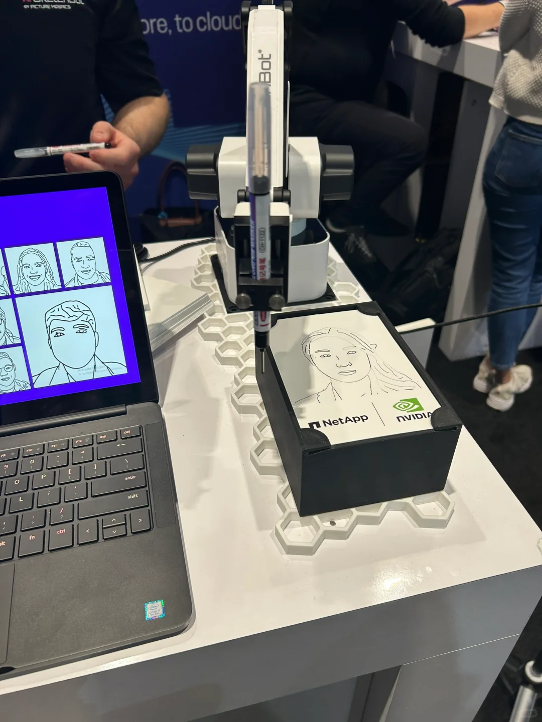 英伟达GTC 2025 聚焦AI平台与部署