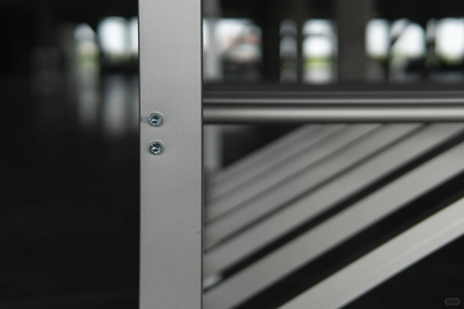 【逻辑的构建】｜我们在家具工厂策了个展