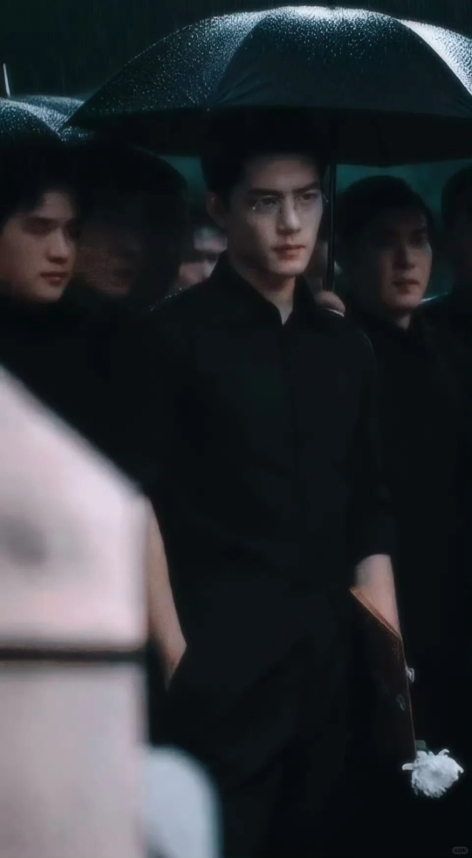 明天，任少白夫人们全员在线