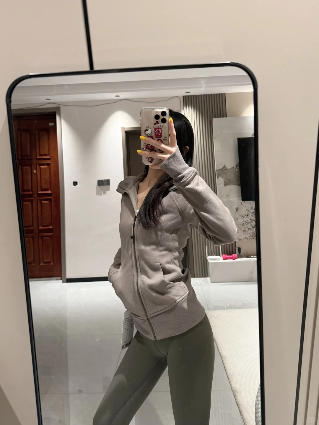 统一回复下 Lulu腿标瑜伽裤的颜色