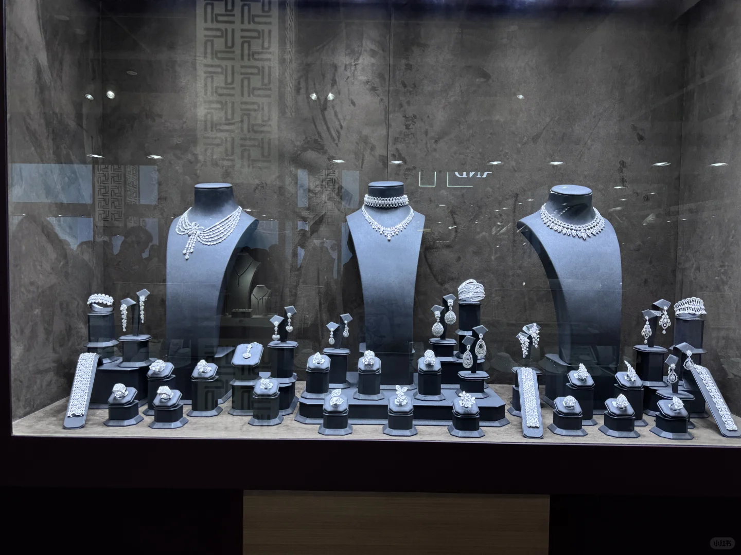 第一次参观珠宝展需要注意什么？