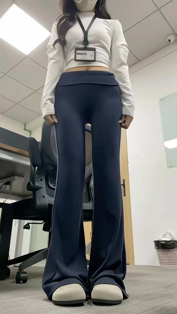 去年随手买的微喇瑜伽裤今年又派上场了！！！