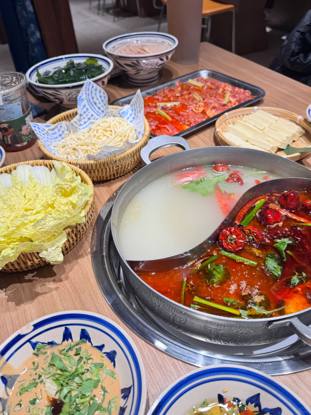 邯郸也有云南菜酸火锅啦～