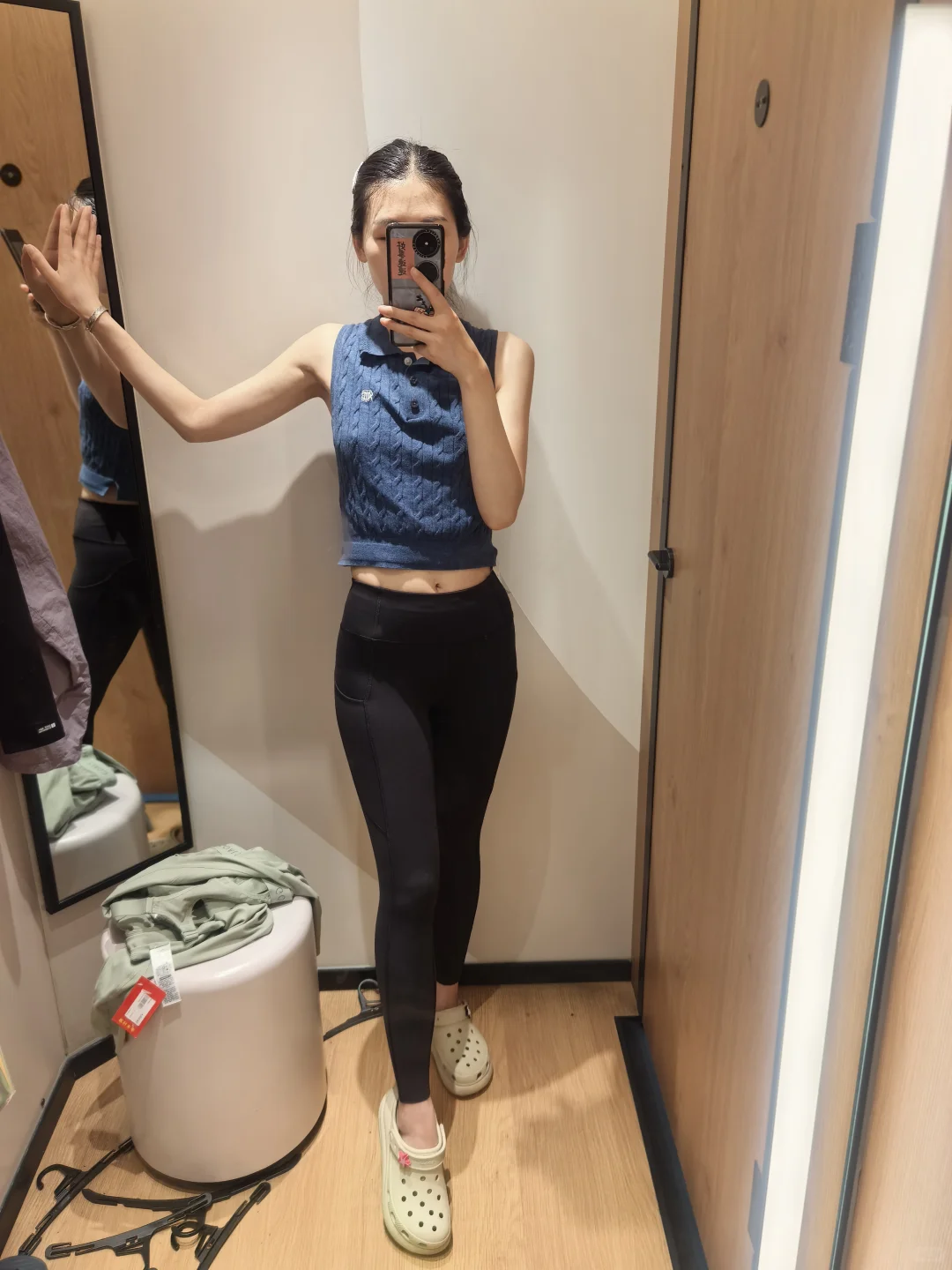 我也来试试迪卡侬的瑜伽裤?