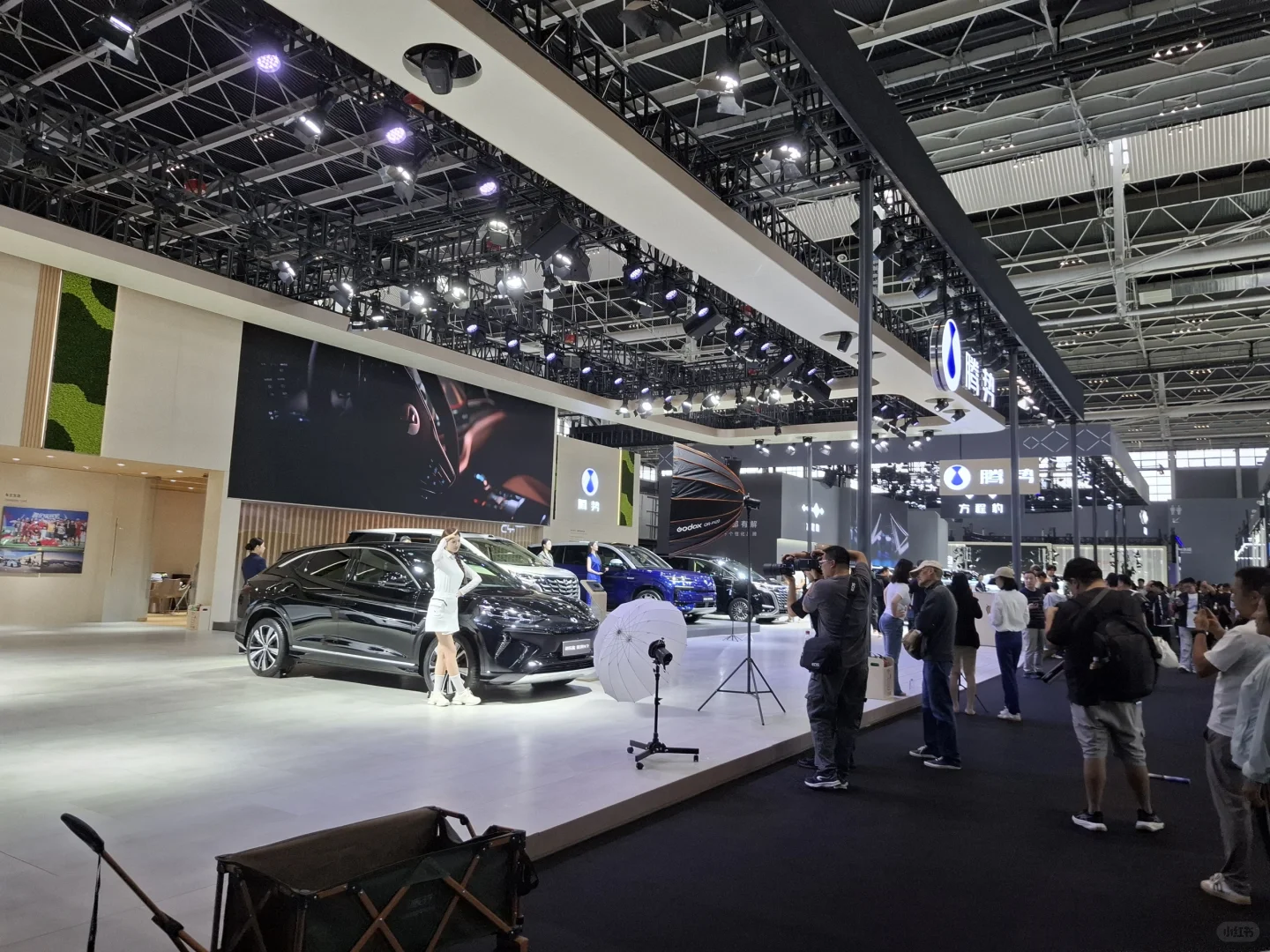 别买票，门口扫码免费领