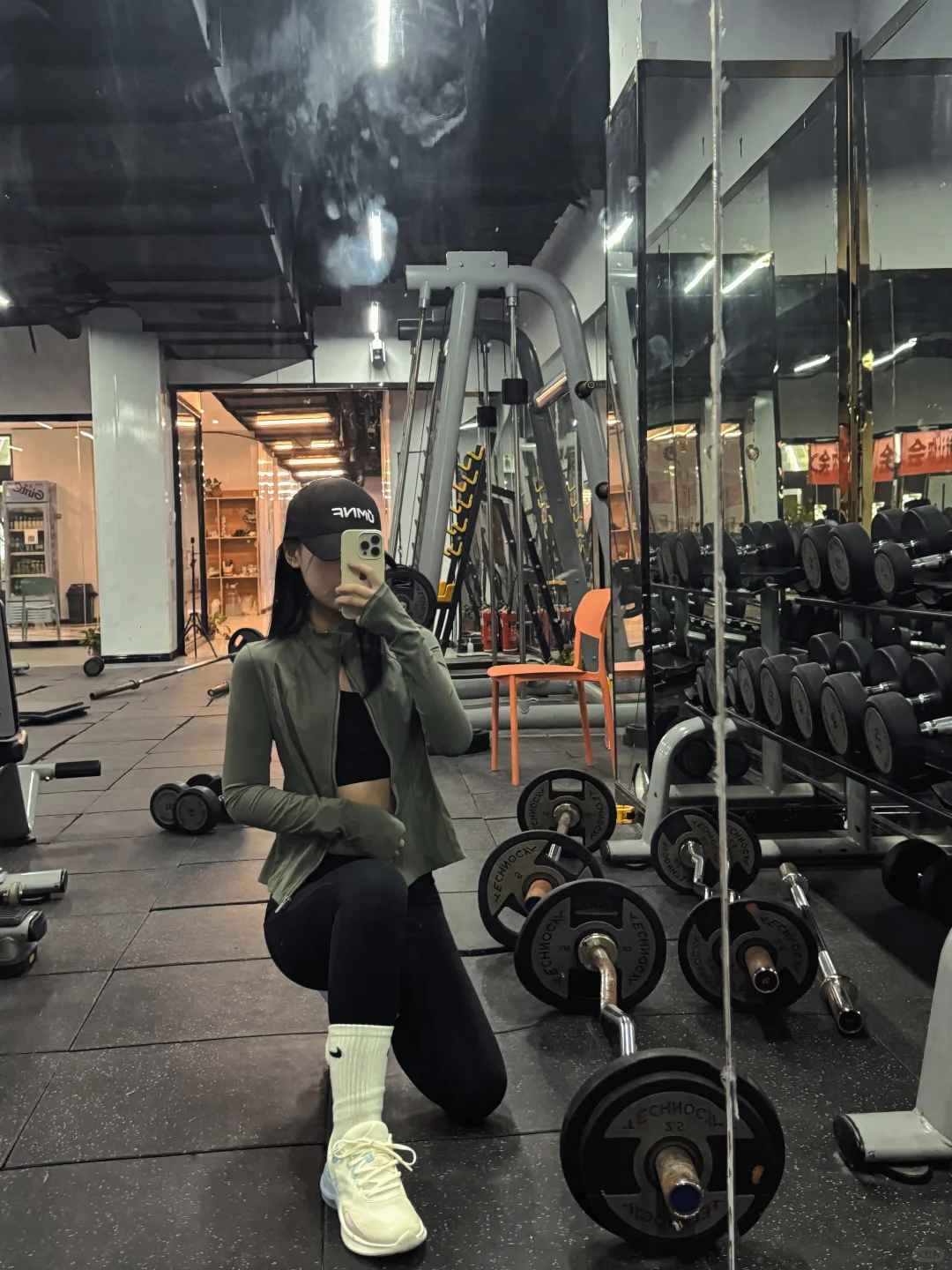 我宣布瑜伽裤就是运动女孩的黑丝