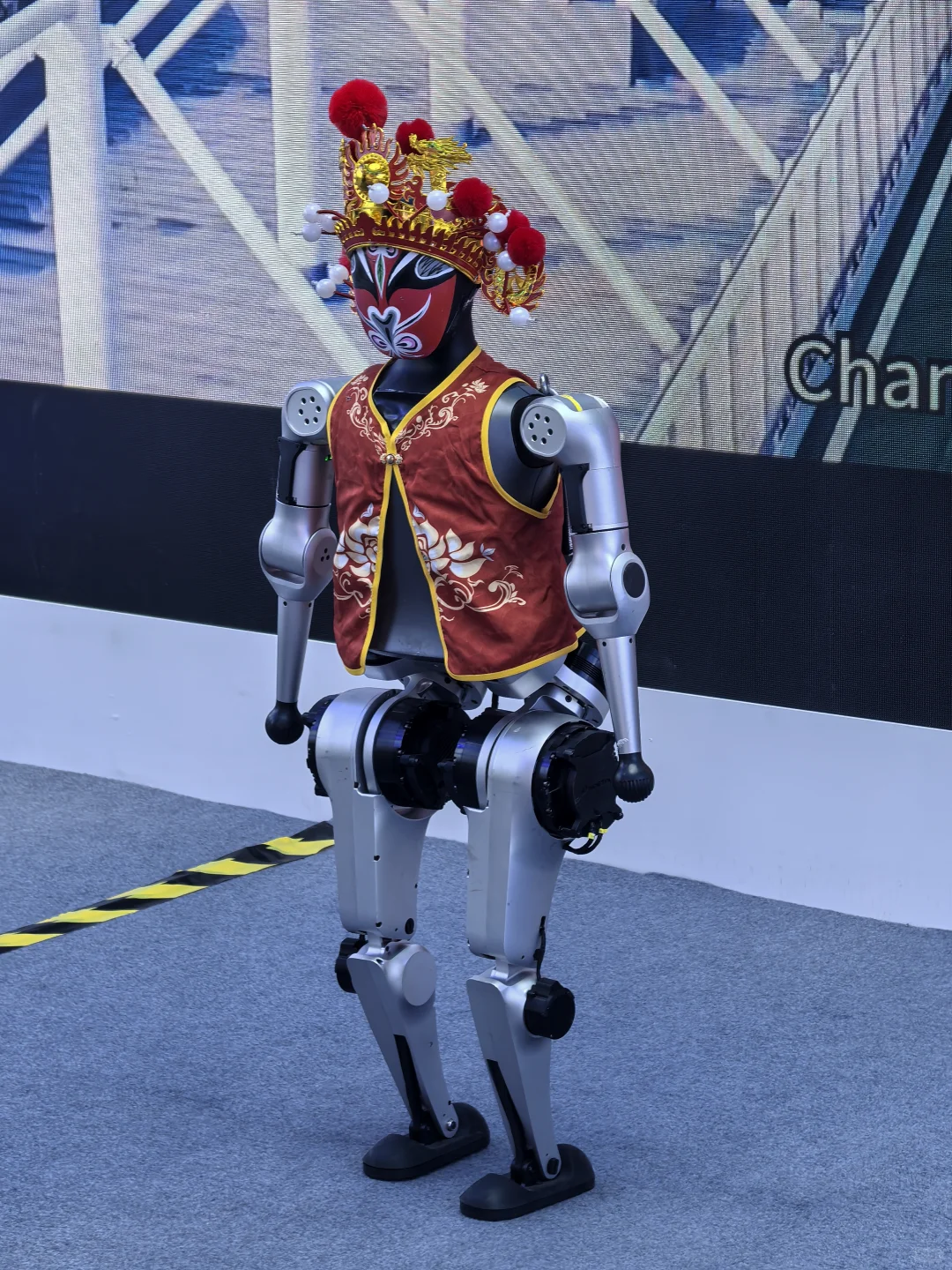 服贸会这些机器人也太可爱了吧！