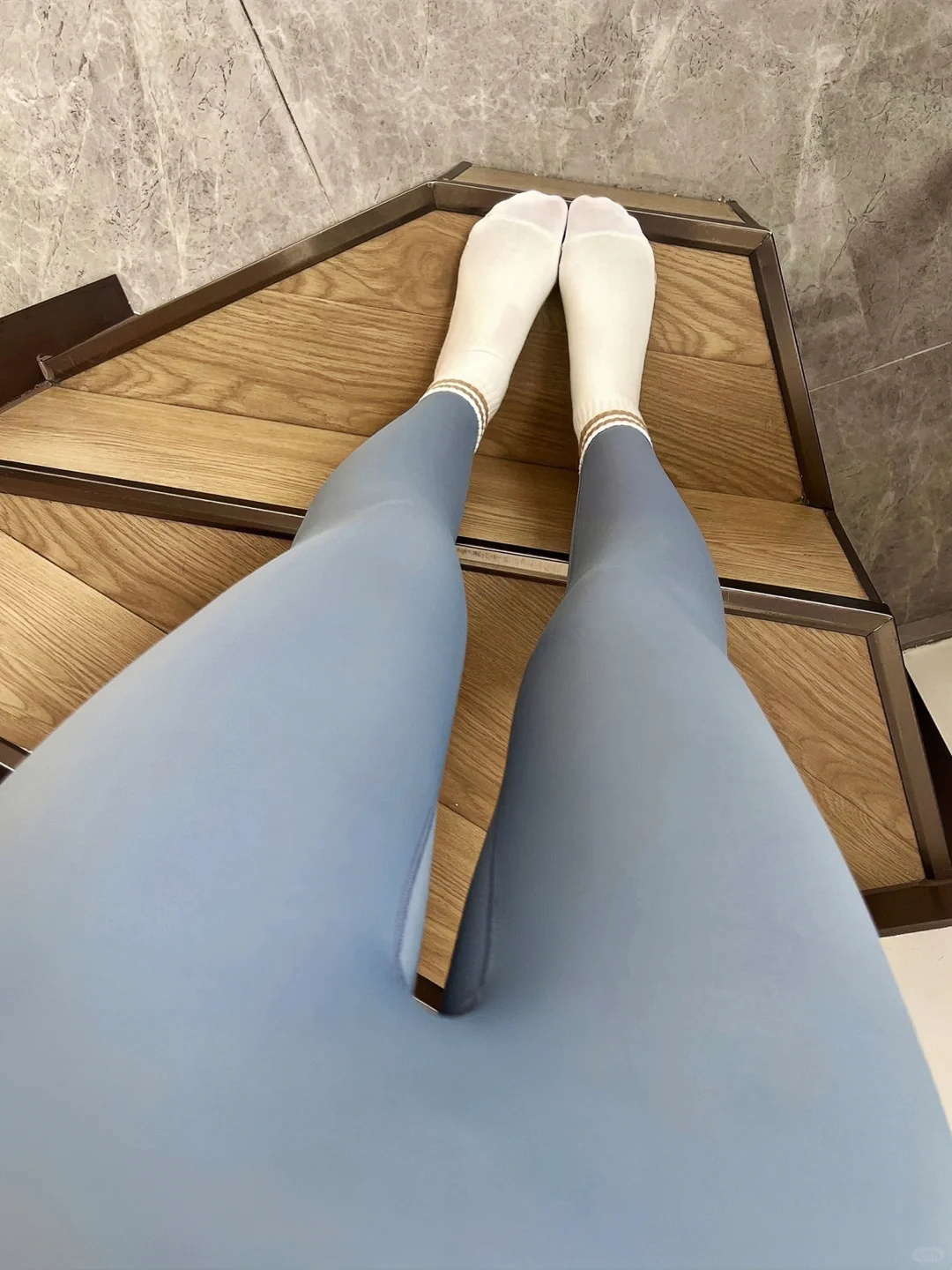 男生穿鲨鱼裤也能超酷✨