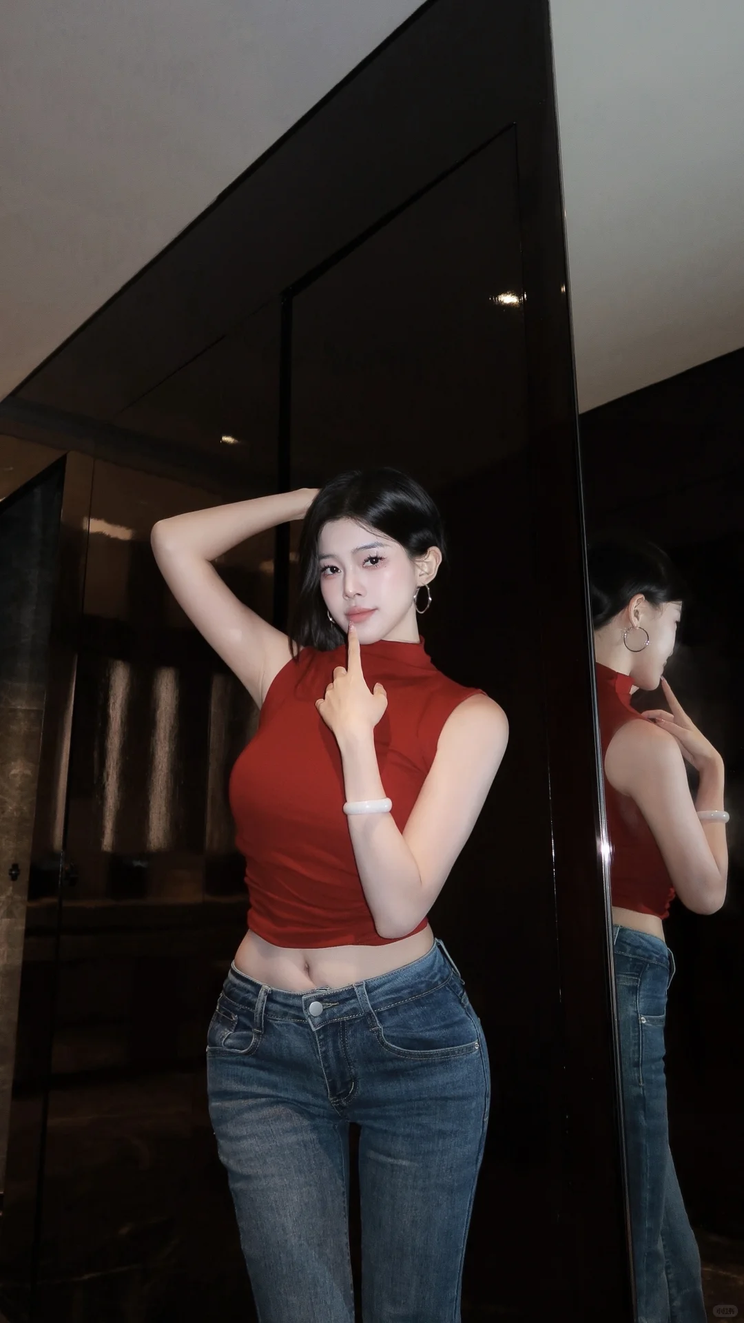 辣妹都给我去学这个姿势！?